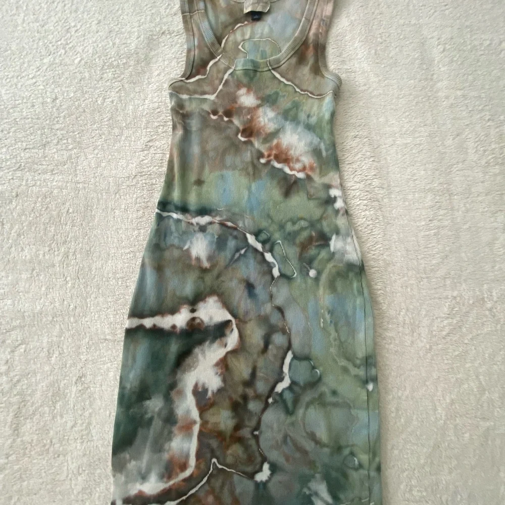 One of a Kind Toe Dye Sleeveless Dress - Picture 3 of 3